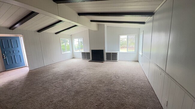 Foto del edificio - 3bd/2ba House on 1 Acre in SE Salem! Pet Friendly - Available NOW!