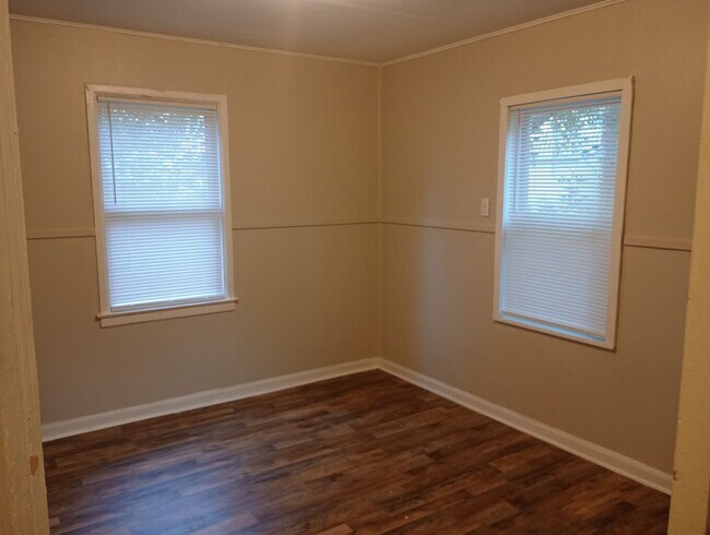 Foto del edificio - Two Bedroom Duplex in St. Albans