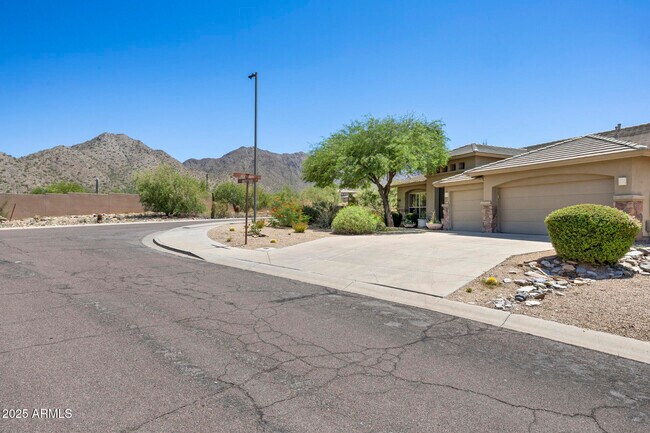 Building Photo - 16861 N 106th Way