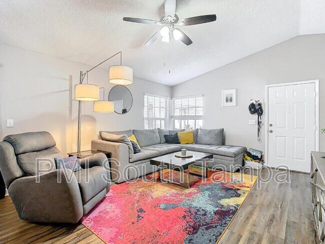 Foto del edificio - 2760 Braham Ct