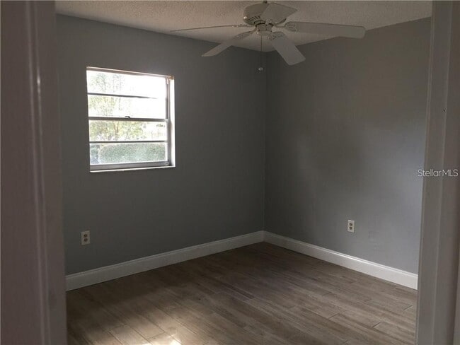 Foto del edificio - 8484 Belmont Rd