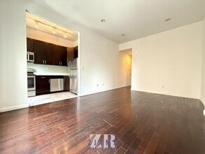 Building Photo - 461 DeKalb Ave