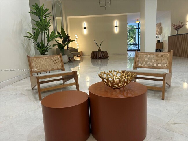 Foto del edificio - 2780 NE 183rd St
