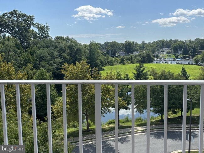 Building Photo - 594 Hopkins Landing Dr
