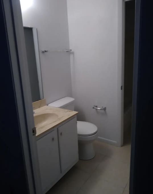 Building Photo - 510 Fairways Cir