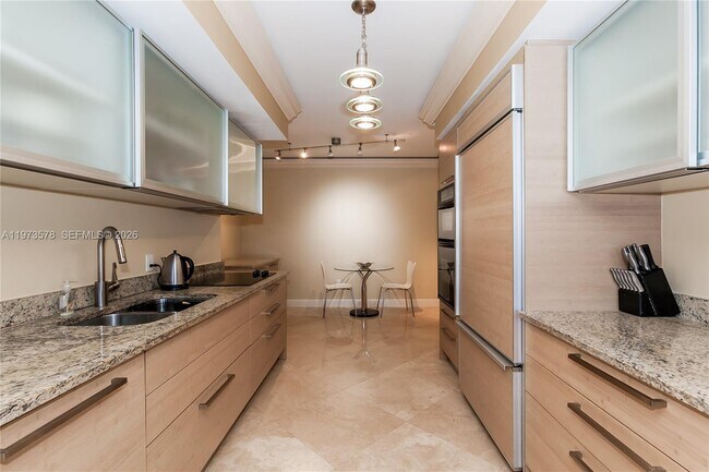 Foto del edificio - 1800 S Ocean Dr