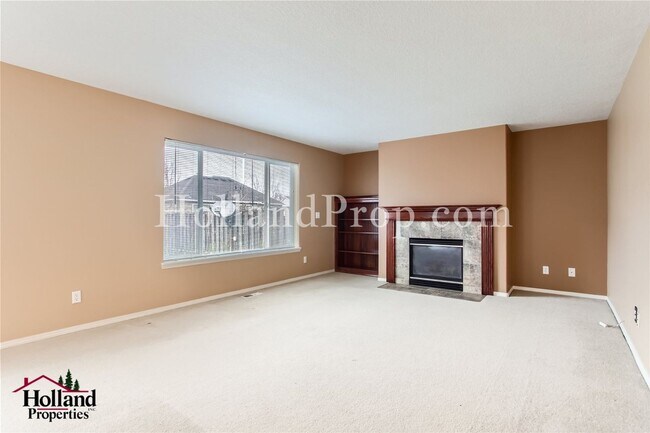 Foto del edificio - Lovely 4 bedroom home in a great location