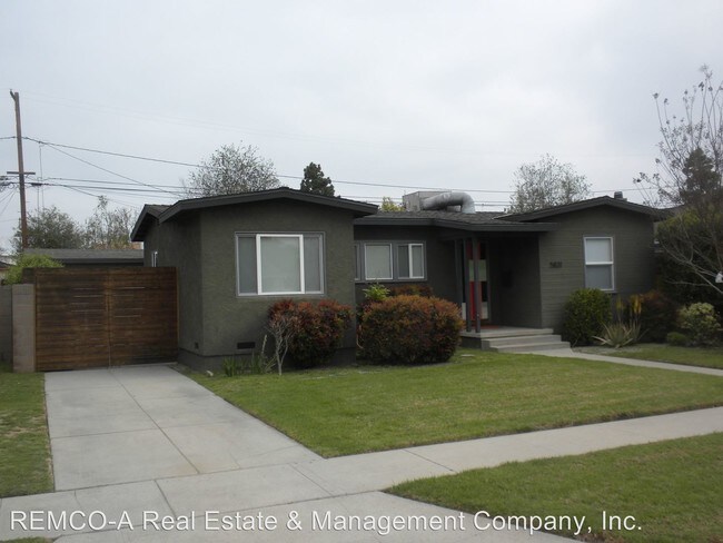 Building Photo - 2 br, 1 bath House - 5831 E. Lanai Street