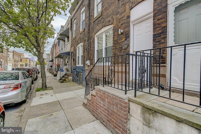 Foto del edificio - 2324 Fernon St