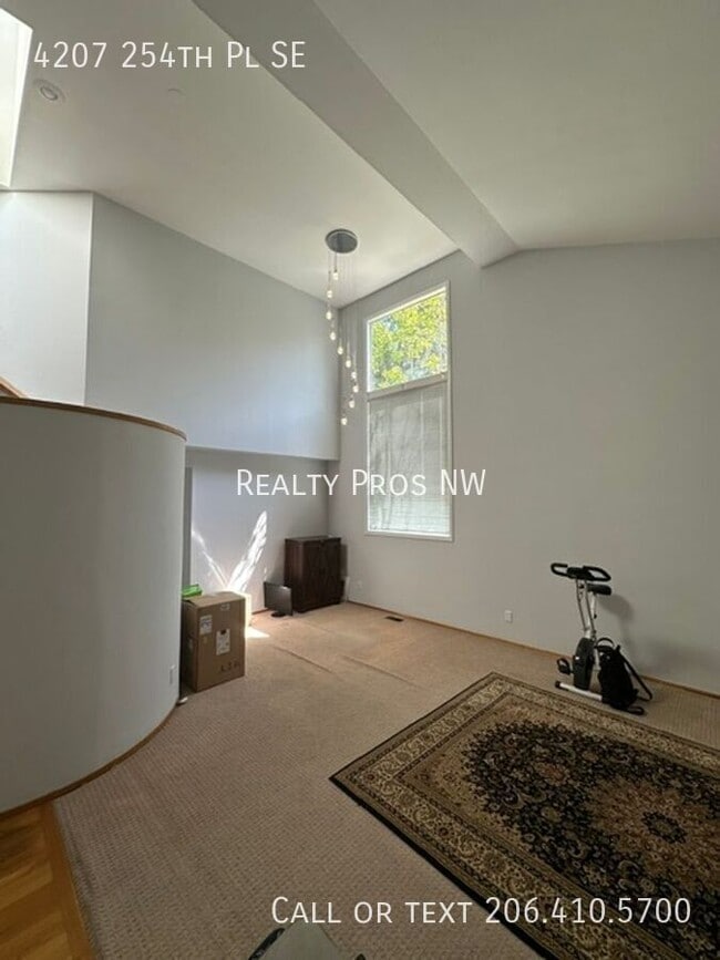 Building Photo - 4207 254th Pl SE