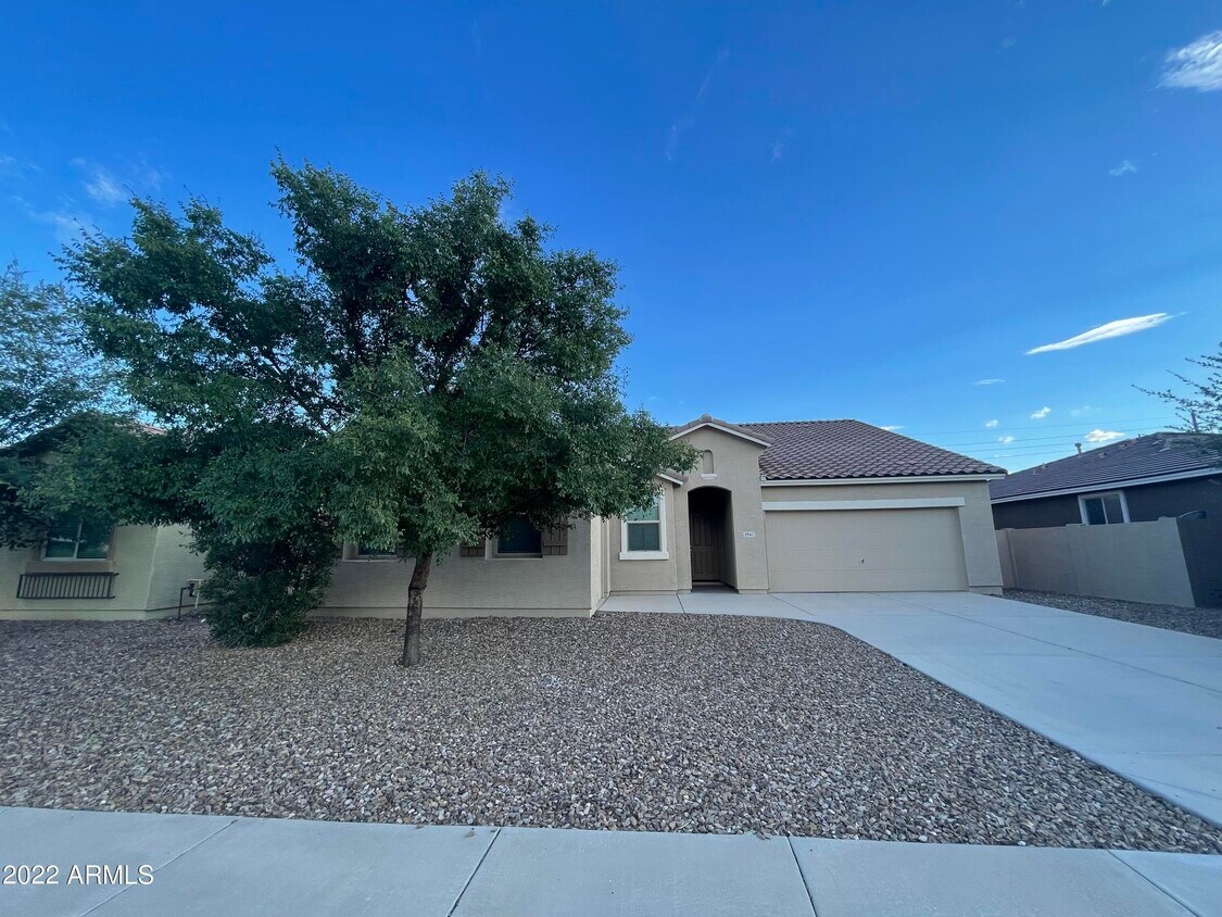 1947 E Ravenswood Dr, Gilbert, AZ 85298 House Rental in Gilbert, AZ