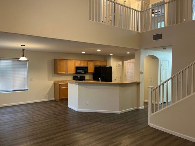 Building Photo - 11292 N 161st Dr