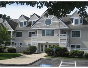 Foto principal - 661 Lowell St