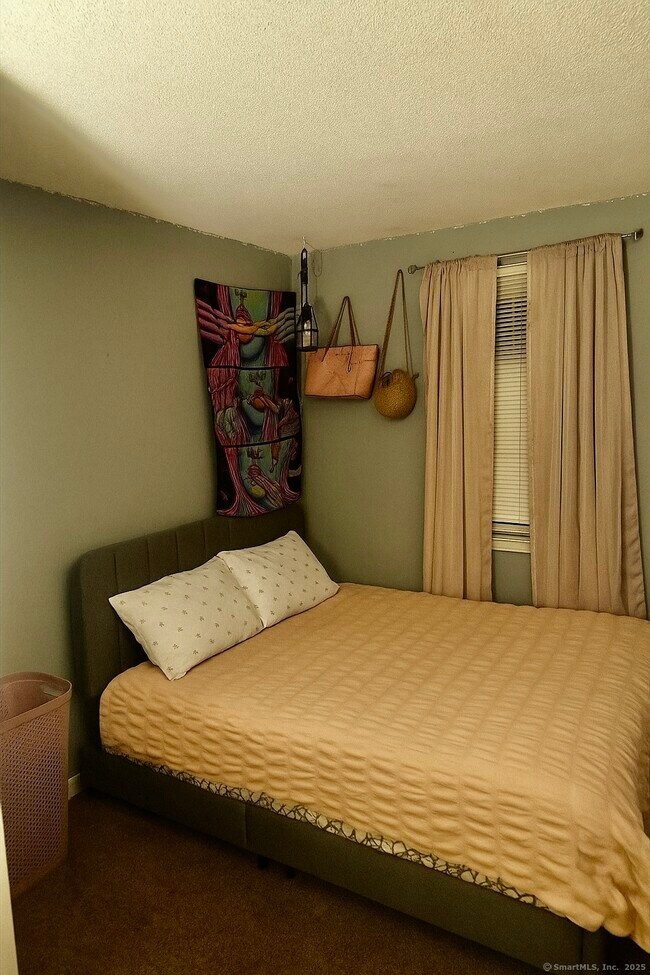 Foto del edificio - 21 Goodwin St