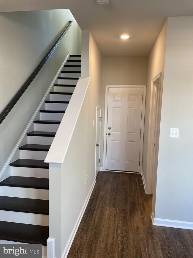 Foto del edificio - 8505 Hedwig Ln