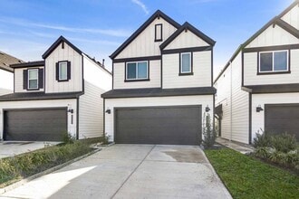 Building Photo - 12233 City Rose Ct
