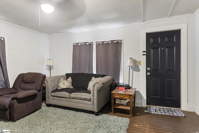 Foto del edificio - 1 Bedroom 1 Bathroom Duplex