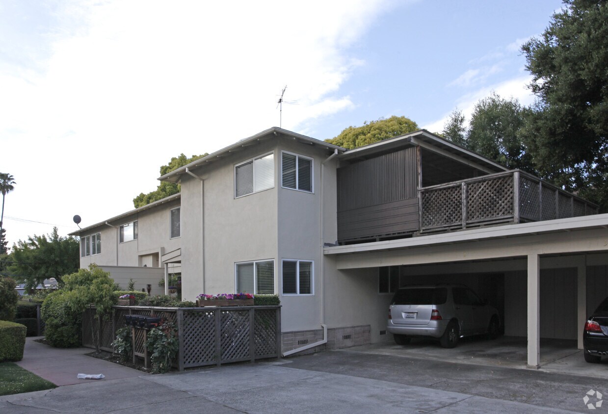 Foto del edificio - 775 Roble Ave