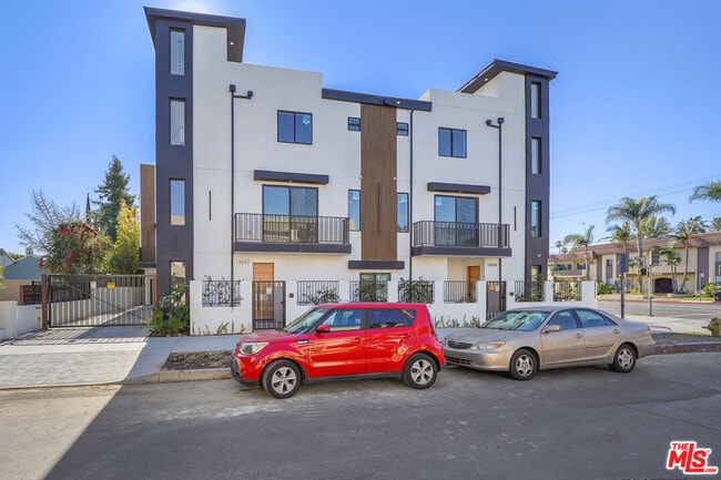 Building Photo - 13692 Erwin St