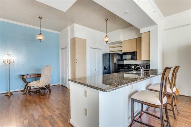 Building Photo - 3225 Turtle Creek Blvd Blvd