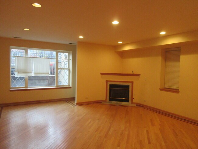 Foto del edificio - 1411 N Bosworth Ave