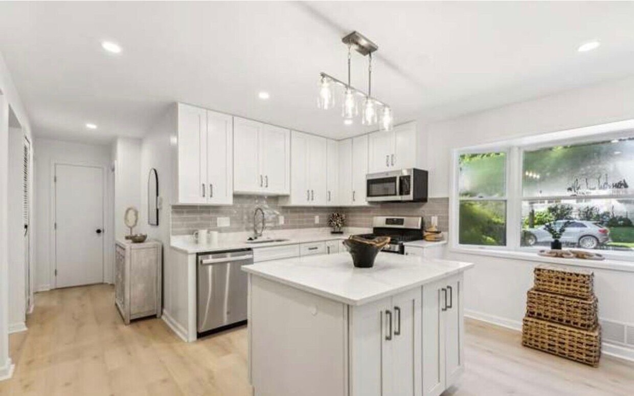 Photo - 1622 Farragut Ave (Rockville, MD)
