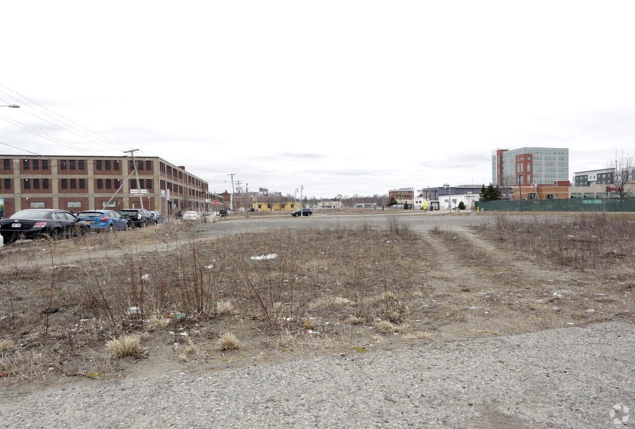 Primary Photo - Midtown