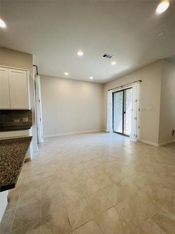 Building Photo - 8234 Primrose Wy