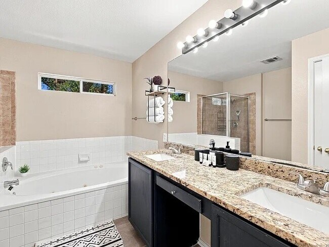 Foto del edificio - 9163 Timber Ranch