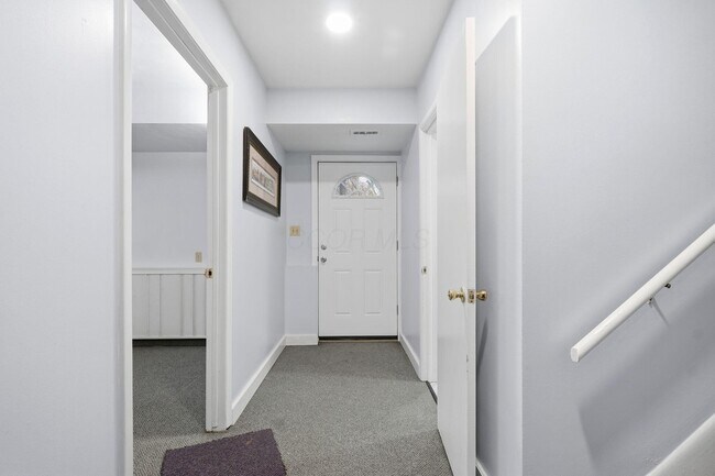 Foto del edificio - 4883 Stonehaven Dr