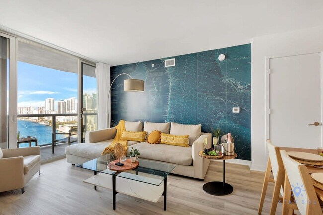 Foto del edificio - 2602 E Hallandale Beach Blvd