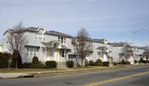 Primary Photo - 14606-14626 Farmers Blvd