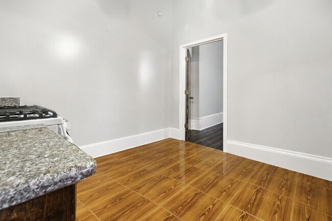 Foto del edificio - 2646 St Philip St