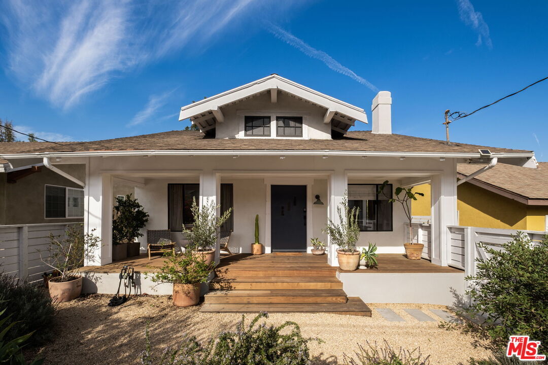 Foto principal - 1217 Sanborn Ave