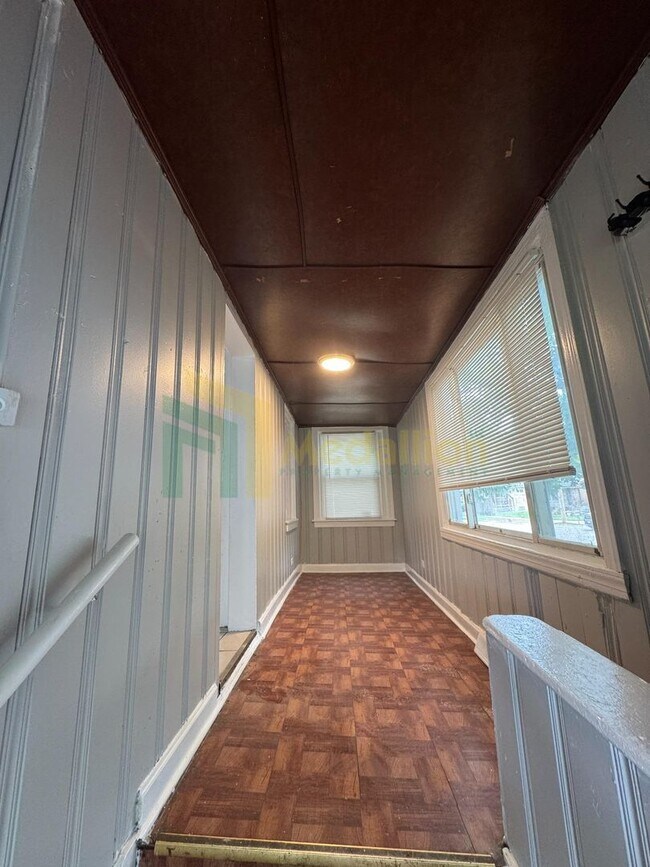 Foto del edificio - Stylish 4BR/2BA Home with Modern Updates &...