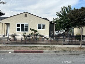 Building Photo - 500 N Virginia Ave