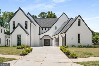 Building Photo - 115 Thome Dr