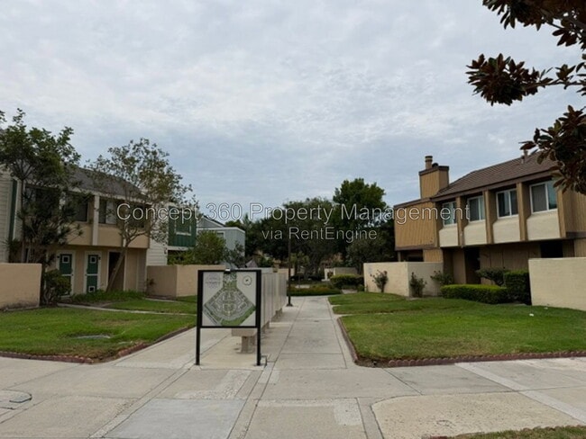 Foto del edificio - 1381 S Walnut St