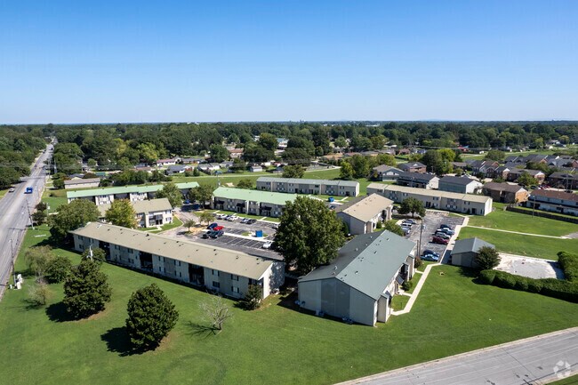 Dover Glen Apartments In Decatur Alabama