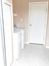 Building Photo - 3118 Trail Loop S