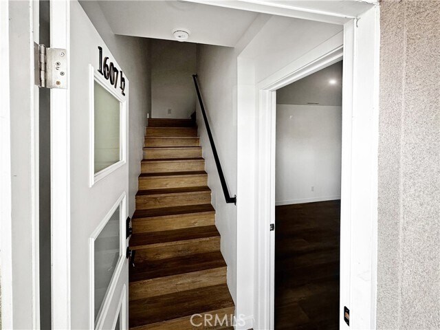 Foto del edificio - 1607 W 207th St