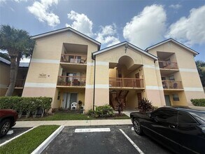 Building Photo - 7620 Westwood Dr