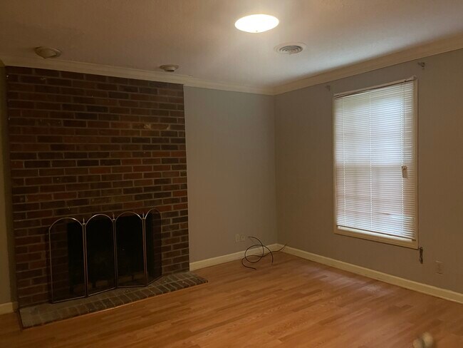 Foto del edificio - 121 Arcadia Ln