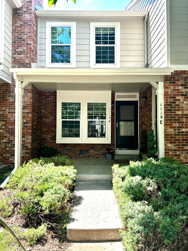 Foto principal - 1119 S Waco St