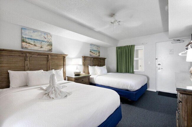 Foto del edificio - 1700 N Ocean Blvd