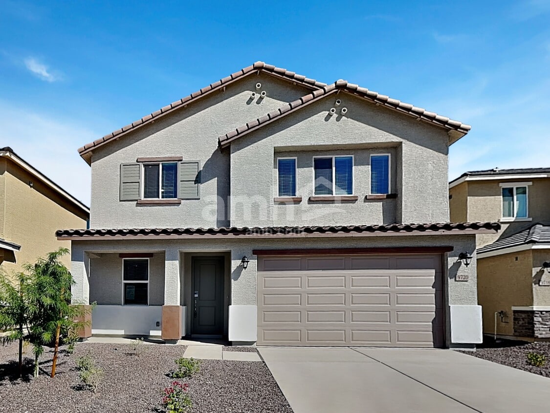 Foto principal - 9720 W Parkway Dr