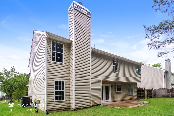 Building Photo - 1443 Trafalgar Way