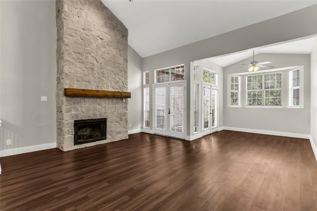 Foto del edificio - 3235 Cole Ave