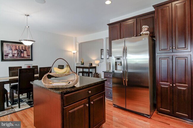 Foto del edificio - 32 Hunting Creek Ln