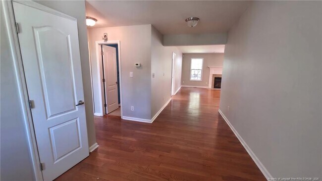 Building Photo - 60 Cobblestone Dr
